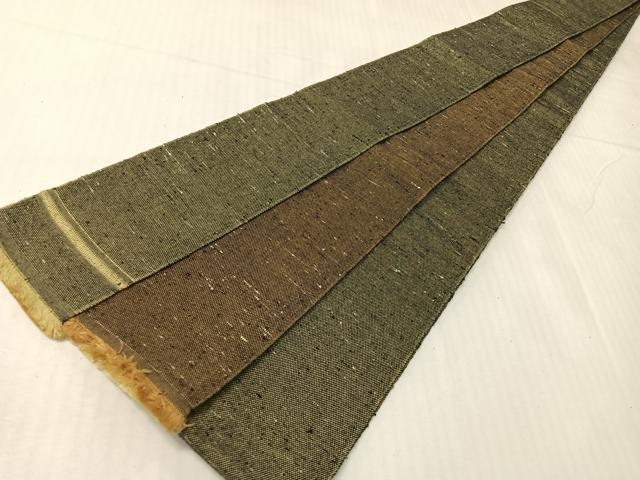 ■■■　サイズ　■■■ 長さ 398cm 幅 9cm程 ■■■　商品詳細　■■■ 【正絹】 状態は締めてはおりますが 特に目立ったシミ汚れなどもなく大変良い状態です。 大変上質な逸品になります。 お安く出品致しますので、是非この機会にいかがでしょうか？ ■■■　注意事項　■■■ ■モニター発色の具合により色合いが異なる場合がございます。 ■寸法は多少の誤差が生じる場合がございますのでご了承ください。 ■縫込みの長さが左右非対称の場合は短い部分を記載しております。 左右非対称であってもご返品・お値引き等の保証は出来かねますので、ご了承の上ご購入をお願い致します。 ■シミ等のチェックには注意を払っておりますが、見落としがある場合もございますし、個人の見解も様々ですので神経質な方のご購入はお控えください。 ■箪笥に入っておりました着物や帯なので畳みシワや匂いがあるものもございます。 ■お休みは基本的に土日祝となりますが、その他臨時でお休みする場合がございますのでご了承ください。 ■商品の発送は平日のみの発送となります。 ■夜間と土曜、日曜日はお問い合わせの回答が遅れる場合がございます。 ■当店では、お直し、紋入れ、お手入れ等は承っておりません。 ■生地の状態（ヤケ、経年劣化等）によってはサイズ直しが出来ない場合がございます。 その点もどうかご了承のうえ、ご購入をお願いいたします。 ■弊社で取り扱う商品は一点ものにつき、時期や在庫状況に応じて金額が変更となる場合がございます。 ■検針は行っておりません。予めご了承いただきますようお願いいたします。 ■【洗える着物】と記載のある商品におきましては、商品お届け後に洗濯を行ってしまってからのご返品にはご対応しかねます。 念の為、専門店でのお手入れをお願いいたします。 ■写真に写っている物が全てになります。それ以外の付属品はございませんのでご了承ください。 ■状態に関する写真につきましては、掲載可能な写真枚数に限りがあるため、各箇所につき1枚参考画像を掲載しております。 ■着物のサイズ目安は下記を参考ください↓ ＜女性着物＞　お端折り次第で＋5cm　－1cmが着用可能サイズ 　例）身丈170cmの場合、身長160cm～175cm ＜男性着物＞　身丈＋約25cm～27cm程が適応身長 　例）身丈155cmの場合、身長180～182cm