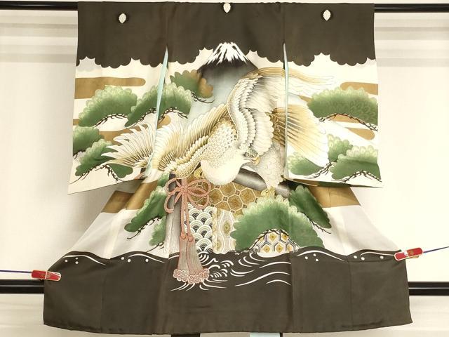 ■■■　サイズ　■■■ 【着物】 身丈 94cm（肩から） 裄丈 41cm 袖丈 56.5cm ■■■　商品詳細　■■■ 産着【正絹・五つ紋】の状態は接写画像のように表地・裏地に汚れがございます。 長襦袢【正絹】の状態は接写画像のように表地・裏地に汚れがございます。 大変上質な逸品になりますので、 ぜひお手入れをされてお召しになられてはいかがでしょうか。 お安く出品致しますので、是非この機会にいかがでしょうか？ ■■■　注意事項　■■■ ■モニター発色の具合により色合いが異なる場合がございます。 ■寸法は多少の誤差が生じる場合がございますのでご了承ください。 ■縫込みの長さが左右非対称の場合は短い部分を記載しております。 左右非対称であってもご返品・お値引き等の保証は出来かねますので、ご了承の上ご購入をお願い致します。 ■シミ等のチェックには注意を払っておりますが、見落としがある場合もございますし、個人の見解も様々ですので神経質な方のご購入はお控えください。 ■箪笥に入っておりました着物や帯なので畳みシワや匂いがあるものもございます。 ■お休みは基本的に土日祝となりますが、その他臨時でお休みする場合がございますのでご了承ください。 ■商品の発送は平日のみの発送となります。 ■夜間と土曜、日曜日はお問い合わせの回答が遅れる場合がございます。 ■当店では、お直し、紋入れ、お手入れ等は承っておりません。 ■生地の状態（ヤケ、経年劣化等）によってはサイズ直しが出来ない場合がございます。 その点もどうかご了承のうえ、ご購入をお願いいたします。 ■弊社で取り扱う商品は一点ものにつき、時期や在庫状況に応じて金額が変更となる場合がございます。 ■検針は行っておりません。予めご了承いただきますようお願いいたします。 ■【洗える着物】と記載のある商品におきましては、商品お届け後に洗濯を行ってしまってからのご返品にはご対応しかねます。 念の為、専門店でのお手入れをお願いいたします。 ■写真に写っている物が全てになります。それ以外の付属品はございませんのでご了承ください。 ■状態に関する写真につきましては、掲載可能な写真枚数に限りがあるため、各箇所につき1枚参考画像を掲載しております。 ■着物のサイズ目安は下記を参考ください↓ ＜女性着物＞　お端折り次第で＋5cm　－1cmが着用可能サイズ 　例）身丈170cmの場合、身長160cm～175cm ＜男性着物＞　身丈＋約25cm～27cm程が適応身長 　例）身丈155cmの場合、身長180～182cm