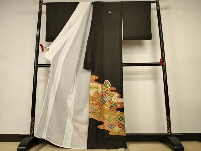 平和屋の平和屋着物＊夏物　黒留袖　絽　駒刺繍　流水吉祥文　金彩　正絹　逸品　AABK9436jd｜アングル2