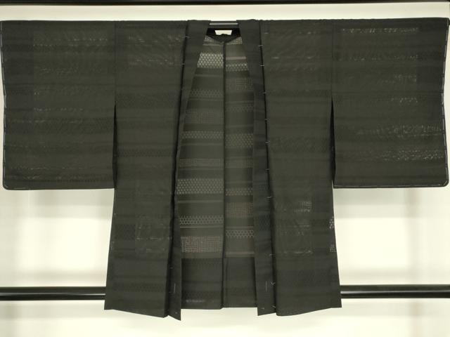 平和屋着物▽羽織　スリーシーズン　春夏秋　塵除け　紗綾型文　黒地　正絹　逸品　未使用　DABG0660az