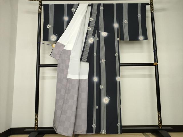 平和屋の平和屋着物●上質な小紋　雪輪重ね花文　蛍暈し　正絹　逸品　AABJ3159ck｜アングル3