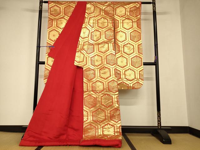 平和屋の平和屋本店●お引きずり・お引き摺り・引き振袖　和装　結婚式　舞妓　芸妓　芸者　衣装　亀甲草花文　金糸　逸品　AABJ2784fw｜アングル2
