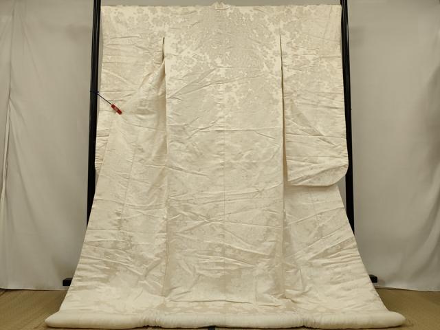 ■■■　サイズ　■■■ 身丈 188.5cm（肩から） 裄丈 67cm 袖丈 101.5cm　縫込み 7cm 袖幅 32cm 前幅 27.5cm 後幅 31cm 着物縫いこみ 内揚げ 0cm 裄 お袖側 約3cm　身頃側 約2cm ■■■　商品詳細　■■■ 【正絹・ふき綿仕立て・バチ衿】 状態は接写画像のようにふき綿部分・袖口に薄い汚れがございますが その他特に目立ったシミ汚れなどもなく大変良い状態です。 大変上質な逸品になります。 お安く出品致しますので、是非この機会にいかがでしょうか？ ■■■　注意事項　■■■ ■モニター発色の具合により色合いが異なる場合がございます。 ■寸法は多少の誤差が生じる場合がございますのでご了承ください。 ■縫込みの長さが左右非対称の場合は短い部分を記載しております。 左右非対称であってもご返品・お値引き等の保証は出来かねますので、ご了承の上ご購入をお願い致します。 ■シミ等のチェックには注意を払っておりますが、見落としがある場合もございますし、個人の見解も様々ですので神経質な方のご購入はお控えください。 ■箪笥に入っておりました着物や帯なので畳みシワや匂いがあるものもございます。 ■お休みは基本的に土日祝となりますが、その他臨時でお休みする場合がございますのでご了承ください。 ■商品の発送は平日のみの発送となります。 ■夜間と土曜、日曜日はお問い合わせの回答が遅れる場合がございます。 ■当店では、お直し、紋入れ、お手入れ等は承っておりません。 ■生地の状態（ヤケ、経年劣化等）によってはサイズ直しが出来ない場合がございます。 その点もどうかご了承のうえ、ご購入をお願いいたします。 ■弊社で取り扱う商品は一点ものにつき、時期や在庫状況に応じて金額が変更となる場合がございます。 ■検針は行っておりません。予めご了承いただきますようお願いいたします。 ■【洗える着物】と記載のある商品におきましては、商品お届け後に洗濯を行ってしまってからのご返品にはご対応しかねます。 念の為、専門店でのお手入れをお願いいたします。 ■写真に写っている物が全てになります。 それ以外の付属品はございませんのでご了承ください。 ■状態に関する写真につきましては、掲載可能な写真枚数に限りがあるため、 各箇所につき1枚参考画像を掲載しております。 ■着物のサイズ目安は下記を参考ください↓ ＜女性着物＞　お端折り次第で＋5cm　－10cmが着用可能サイズ 　例）身丈170cmの場合、身長160cm～175cm ＜男性着物＞　身丈＋約25cm～27cm程が適応身長 　例）身丈155cmの場合、身長180cm～182cm