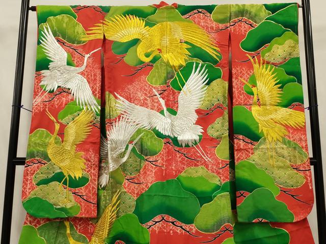 平和屋の平和屋本店●色打掛　和装　婚礼　結婚式　花嫁　神社挙式　駒刺繍　飛鶴松文　金銀糸　逸品　AABJ5834ou｜アングル3