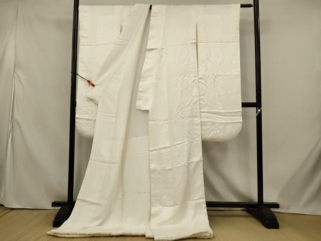 平和屋の平和屋本店●掛下　打掛　和装　婚礼　花嫁　結婚式　神社挙式　紗綾形文　逸品　AABJ8280ou｜アングル2