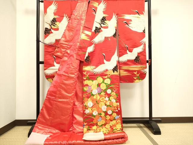 平和屋の平和屋本店●色打掛　お引きずり　和装　婚礼　結婚式　花嫁　神社挙式　唐織　飛鶴花文　金銀糸　逸品　DABH4671du｜アングル2