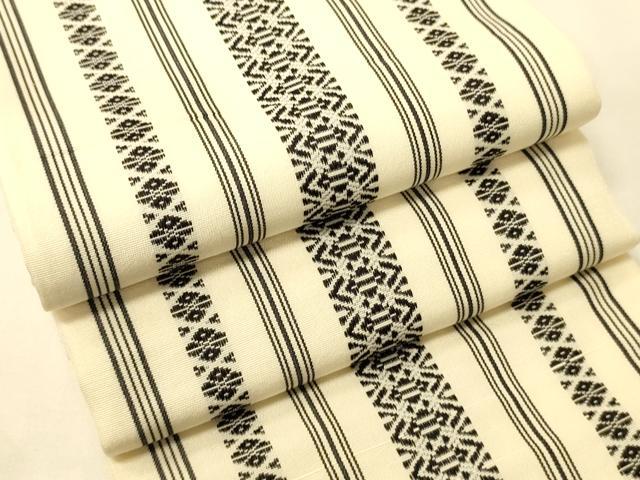 平和屋着物●本場筑前博多織　半幅帯　献上柄　正絹　逸品　CABK6089ak