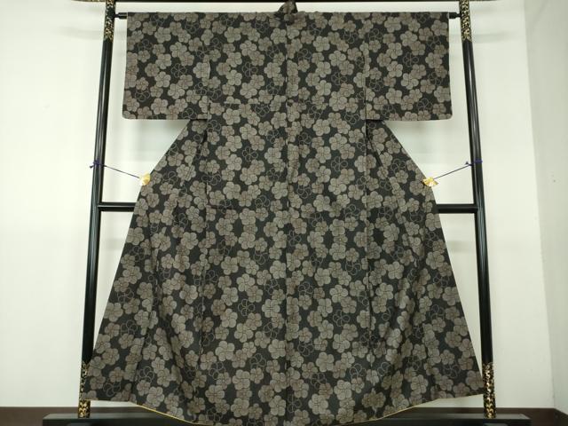 平和屋着物●本場大島紬　9マルキ　舞花文　ますいわ屋扱い　正絹　逸品　DABH9252ps heiwaya-11248673 平和屋 サンプル画像2