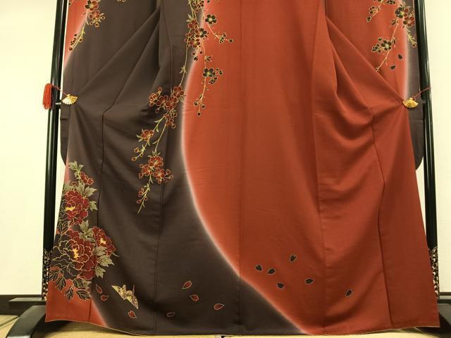 平和屋の平和屋着物●豪華振袖　駒刺繍　折鶴　草花文　暈し染め　金彩　正絹　逸品　AABK1454fy｜アングル3