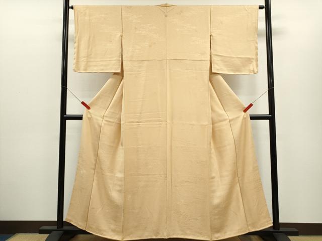 平和屋の平和屋着物●上質な色無地　流水草花地紋　肌色　正絹　逸品　未使用　CABJ2420ze｜アングル2