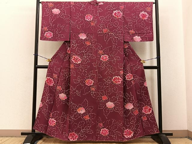 平和屋の平和屋着物■上質な小紋 ろうけつ染め 草花文 正絹 逸品 未使用 BAAY3665hj｜アングル2