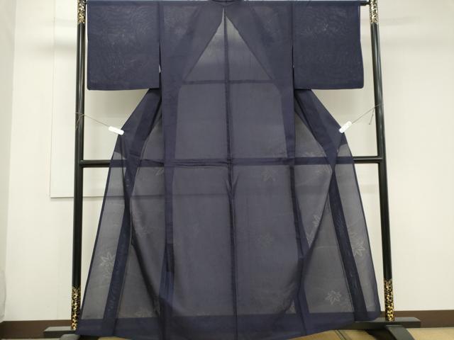 平和屋の平和屋着物＊夏物　色無地　紗紬　楓紋紗　鉄紺色　正絹　逸品　CABK1002ou｜アングル2