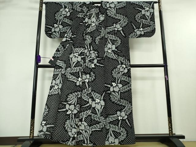 平和屋の平和屋着物∴極上　夏物　浴衣　有松鳴海絞り　杜若　黒地　綿　逸品　DZAB8437kh6｜アングル2