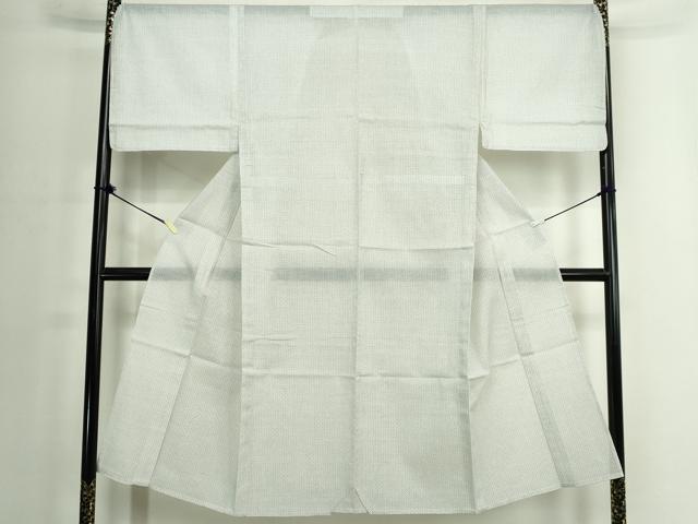■■■　サイズ　■■■ 身丈 142cm（肩から） 裄丈 70.5cm 袖丈 44.5cm　縫込み 1.5cm 袖幅 36cm 前幅 25.5cm 後幅 32cm 着物縫いこみ 内揚げ 2.5cm 裄 お袖側 約2cm　身頃側 約2cm ■■■　商品詳細　■■■ 【交織・未使用】 状態は接写画像のように左袖前に薄い汚れがございますが その他特に目立ったシミ汚れなどもなく大変良い状態です。 お安く出品致しますので、是非この機会にいかがでしょうか？ ■■■　注意事項　■■■ ■モニター発色の具合により色合いが異なる場合がございます。 ■寸法は多少の誤差が生じる場合がございますのでご了承ください。 ■縫込みの長さが左右非対称の場合は短い部分を記載しております。 左右非対称であってもご返品・お値引き等の保証は出来かねますので、ご了承の上ご購入をお願い致します。 ■シミ等のチェックには注意を払っておりますが、見落としがある場合もございますし、個人の見解も様々ですので神経質な方のご購入はお控えください。 ■箪笥に入っておりました着物や帯なので畳みシワや匂いがあるものもございます。 ■お休みは基本的に土日祝となりますが、その他臨時でお休みする場合がございますのでご了承ください。 ■商品の発送は平日のみの発送となります。 ■夜間と土曜、日曜日はお問い合わせの回答が遅れる場合がございます。 ■当店では、お直し、紋入れ、お手入れ等は承っておりません。 ■生地の状態（ヤケ、経年劣化等）によってはサイズ直しが出来ない場合がございます。 その点もどうかご了承のうえ、ご購入をお願いいたします。 ■弊社で取り扱う商品は一点ものにつき、時期や在庫状況に応じて金額が変更となる場合がございます。 ■検針は行っておりません。予めご了承いただきますようお願いいたします。 ■【洗える着物】と記載のある商品におきましては、商品お届け後に洗濯を行ってしまってからのご返品にはご対応しかねます。 念の為、専門店でのお手入れをお願いいたします。 ■写真に写っている物が全てになります。それ以外の付属品はございませんのでご了承ください。 ■状態に関する写真につきましては、掲載可能な写真枚数に限りがあるため、各箇所につき1枚参考画像を掲載しております。 ■着物のサイズ目安は下記を参考ください↓ ＜女性着物＞　お端折り次第で＋5cm　−1cmが着用可能サイズ 　例）身丈170cmの場合、身長160cm〜175cm ＜男性着物＞　身丈＋約25cm〜27cm程が適応身長 　例）身丈155cmの場合、身長180〜182cm