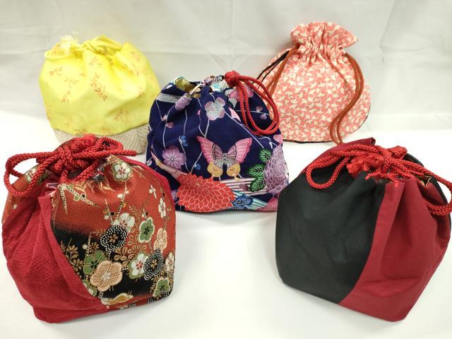 平和屋着物▼和装小物　和装バッグ　巾着まとめて5点　型染め　花蝶文　銀杏　トン...