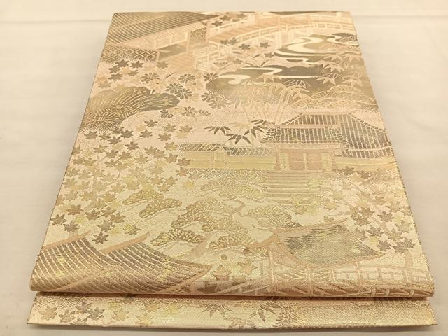 ■■■　サイズ　■■■ 長さ 412cm 幅 31cm程 ■■■　商品詳細　■■■ 【正絹】 詳細に関しましては、画像をご確認ください。 大変上質な逸品になります。 お安く出品致しますので、是非この機会にいかがでしょうか？ ※汚れ等に関しましては、着用時には見えない部分になると思いますのであまり気にならずお召になれるかと思います。 ■■■　注意事項　■■■ ■モニター発色の具合により色合いが異なる場合がございます。 ■寸法は多少の誤差が生じる場合がございますのでご了承ください。 ■縫込みの長さが左右非対称の場合は短い部分を記載しております。 左右非対称であってもご返品・お値引き等の保証は出来かねますので、ご了承の上ご購入をお願い致します。 ■シミ等のチェックには注意を払っておりますが、見落としがある場合もございますし、個人の見解も様々ですので神経質な方のご購入はお控えください。 ■箪笥に入っておりました着物や帯なので畳みシワや匂いがあるものもございます。 ■お休みは基本的に土日祝となりますが、その他臨時でお休みする場合がございますのでご了承ください。 ■商品の発送は平日のみの発送となります。 ■夜間と土曜、日曜日はお問い合わせの回答が遅れる場合がございます。 ■当店では、お直し、紋入れ、お手入れ等は承っておりません。 ■生地の状態（ヤケ、経年劣化等）によってはサイズ直しが出来ない場合がございます。 その点もどうかご了承のうえ、ご購入をお願いいたします。 ■弊社で取り扱う商品は一点ものにつき、時期や在庫状況に応じて金額が変更となる場合がございます。 ■検針は行っておりません。予めご了承いただきますようお願いいたします。 ■【洗える着物】と記載のある商品におきましては、商品お届け後に洗濯を行ってしまってからのご返品にはご対応しかねます。 念の為、専門店でのお手入れをお願いいたします。 ■着物のサイズ目安は下記を参考ください↓ ＜女性着物＞　お端折り次第で＋5cm　−1cmが着用可能サイズ 　例）身丈170cmの場合、身長160cm〜175cm ＜男性着物＞　身丈＋約25cm〜27cm程が適応身長 　例）身丈155cmの場合、身長180〜182cm
