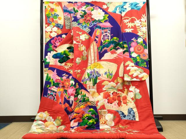 ■■■　サイズ　■■■ 身丈 185cm（肩から） 裄丈 65.5cm 袖丈 104cm　縫込み 5.5cm 袖幅 33.5cm 前幅 26.5cm 後幅 31.5cm 着物縫いこみ 内揚げ 0cm 裄 お袖側 約1cm　身頃側 約0.5cm ■■■　商品詳細　■■■ 【正絹】 状態は特に目立ったシミ汚れなどもなく大変良い状態です。 大変上質な逸品になります。 お安く出品致しますので、是非この機会にいかがでしょうか？ ■■■　注意事項　■■■ ■モニター発色の具合により色合いが異なる場合がございます。 ■寸法は多少の誤差が生じる場合がございますのでご了承ください。 ■縫込みの長さが左右非対称の場合は短い部分を記載しております。 左右非対称であってもご返品・お値引き等の保証は出来かねますので、ご了承の上ご購入をお願い致します。 ■シミ等のチェックには注意を払っておりますが、見落としがある場合もございますし、個人の見解も様々ですので神経質な方のご購入はお控えください。 ■箪笥に入っておりました着物や帯なので畳みシワや匂いがあるものもございます。 ■お休みは基本的に土日祝となりますが、その他臨時でお休みする場合がございますのでご了承ください。 ■商品の発送は平日のみの発送となります。 ■夜間と土曜、日曜日はお問い合わせの回答が遅れる場合がございます。 ■当店では、お直し、紋入れ、お手入れ等は承っておりません。 ■生地の状態（ヤケ、経年劣化等）によってはサイズ直しが出来ない場合がございます。 その点もどうかご了承のうえ、ご購入をお願いいたします。 ■弊社で取り扱う商品は一点ものにつき、時期や在庫状況に応じて金額が変更となる場合がございます。 ■検針は行っておりません。予めご了承いただきますようお願いいたします。 ■【洗える着物】と記載のある商品におきましては、商品お届け後に洗濯を行ってしまってからのご返品にはご対応しかねます。 念の為、専門店でのお手入れをお願いいたします。 ■写真に写っている物が全てになります。 それ以外の付属品はございませんのでご了承ください。 ■状態に関する写真につきましては、掲載可能な写真枚数に限りがあるため、 各箇所につき1枚参考画像を掲載しております。 ■着物のサイズ目安は下記を参考ください↓ ＜女性着物＞　お端折り次第で＋5cm　−10cmが着用可能サイズ 　例）身丈170cmの場合、身長160cm〜175cm ＜男性着物＞　身丈＋約25cm〜27cm程が適応身長 　例）身丈155cmの場合、身長180cm〜182cm