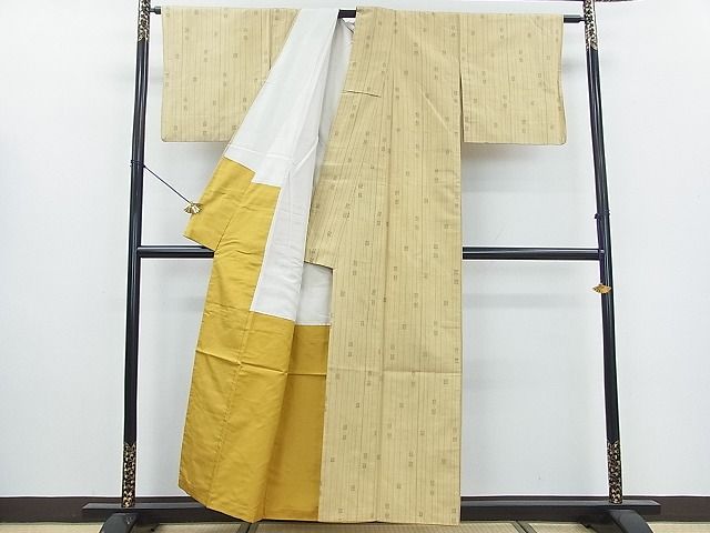 平和屋着物■上質な紬　間道　絣絵　逸品　cf3946