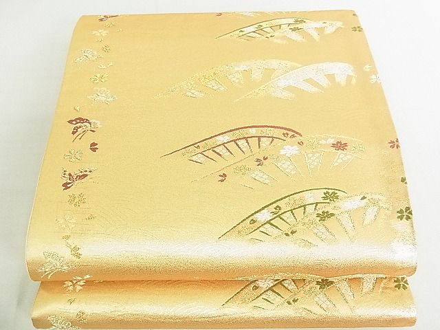 平和屋着物■六通柄袋帯　片輪車花蝶文　金糸　逸品　DAAA3239rt