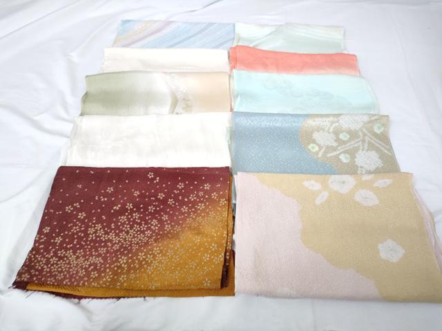 ■■■　商品詳細　■■■ 【正絹】 状態は特に目立ったシミ汚れなどもなく大変良い状態です。 大変上質な極上の逸品になります。 お安く出品致しますので、 ■■■　注意事項　■■■ ■モニター発色の具合により色合いが異なる場合がございます。 ■寸法は多少の誤差が生じる場合がございますのでご了承ください。 ■縫込みの長さが左右非対称の場合は短い部分を記載しております。 左右非対称であってもご返品・お値引き等の保証は出来かねますので、ご了承の上ご購入をお願い致します。 ■シミ等のチェックには注意を払っておりますが、見落としがある場合もございますし、個人の見解も様々ですので神経質な方のご購入はお控えください。 ■箪笥に入っておりました着物や帯なので畳みシワや匂いがあるものもございます。 ■お休みは基本的に土日祝となりますが、その他臨時でお休みする場合がございますのでご了承ください。 ■商品の発送は平日のみの発送となります。 ■夜間と土曜、日曜日はお問い合わせの回答が遅れる場合がございます。 ■当店では、お直し、紋入れ、お手入れ等は承っておりません。 ■生地の状態（ヤケ、経年劣化等）によってはサイズ直しが出来ない場合がございます。 その点もどうかご了承のうえ、ご購入をお願いいたします。 ■弊社で取り扱う商品は一点ものにつき、時期や在庫状況に応じて金額が変更となる場合がございます。 ■検針は行っておりません。予めご了承いただきますようお願いいたします。 ■【洗える着物】と記載のある商品におきましては、商品お届け後に洗濯を行ってしまってからのご返品にはご対応しかねます。 念の為、専門店でのお手入れをお願いいたします。 ■着物のサイズ目安は下記を参考ください↓ ＜女性着物＞　お端折り次第で＋5cm　−1cmが着用可能サイズ 　例）身丈170cmの場合、身長160cm〜175cm ＜男性着物＞　身丈＋約25cm〜27cm程が適応身長 　例）身丈155cmの場合、身長180〜182cm