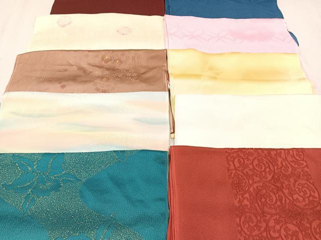 ■■■　商品詳細　■■■ 【正絹】 状態は特に目立ったシミ汚れなどもなく大変良い状態です。 大変上質な極上の逸品になります。 お安く出品致しますので、 ■■■　注意事項　■■■ ■モニター発色の具合により色合いが異なる場合がございます。 ■寸法は多少の誤差が生じる場合がございますのでご了承ください。 ■縫込みの長さが左右非対称の場合は短い部分を記載しております。 左右非対称であってもご返品・お値引き等の保証は出来かねますので、ご了承の上ご購入をお願い致します。 ■シミ等のチェックには注意を払っておりますが、見落としがある場合もございますし、個人の見解も様々ですので神経質な方のご購入はお控えください。 ■箪笥に入っておりました着物や帯なので畳みシワや匂いがあるものもございます。 ■お休みは基本的に土日祝となりますが、その他臨時でお休みする場合がございますのでご了承ください。 ■商品の発送は平日のみの発送となります。 ■夜間と土曜、日曜日はお問い合わせの回答が遅れる場合がございます。 ■当店では、お直し、紋入れ、お手入れ等は承っておりません。 ■生地の状態（ヤケ、経年劣化等）によってはサイズ直しが出来ない場合がございます。 その点もどうかご了承のうえ、ご購入をお願いいたします。 ■弊社で取り扱う商品は一点ものにつき、時期や在庫状況に応じて金額が変更となる場合がございます。 ■検針は行っておりません。予めご了承いただきますようお願いいたします。 ■【洗える着物】と記載のある商品におきましては、商品お届け後に洗濯を行ってしまってからのご返品にはご対応しかねます。 念の為、専門店でのお手入れをお願いいたします。 ■着物のサイズ目安は下記を参考ください↓ ＜女性着物＞　お端折り次第で＋5cm　−1cmが着用可能サイズ 　例）身丈170cmの場合、身長160cm〜175cm ＜男性着物＞　身丈＋約25cm〜27cm程が適応身長 　例）身丈155cmの場合、身長180〜182cm