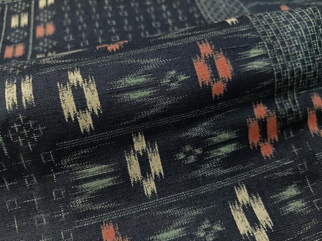 ■■■　サイズ　■■■ 身丈 164.5cm（肩から） 裄丈 65.5cm 袖丈 49cm　縫込み 4.5cm 袖幅 33.5cm 前幅 22.5cm 後幅 28.5cm 着物縫いこみ 内揚げ 0cm 裄 お袖側 約3.5cm　身頃側 約5...