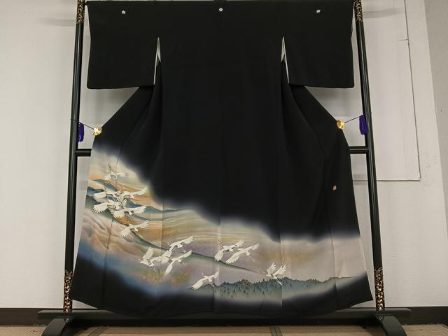 平和屋着物■豪華黒留袖 作家物 駒刺繍 舞鶴文 金彩 正絹 逸品 AAAR7778jh