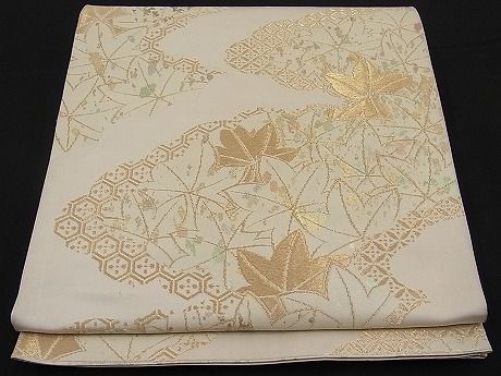 平和屋着物■六通柄袋帯 雲取り吉祥楓尽くし文 金糸 逸品 n-ar2164