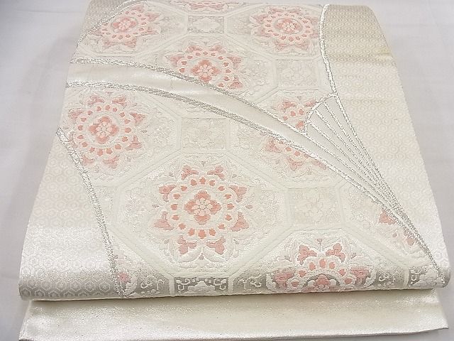 平和屋着物■六通柄袋帯　唐織　扇面蜀江花文　銀糸　逸品　n-gt2594