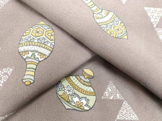 ■■■　サイズ　■■■ 身丈 163cm（肩から） 裄丈 69cm 袖丈 50cm　縫込み 5.5cm 袖幅 35cm 前幅 27cm 後幅 32cm 着物縫いこみ 内揚げ 2cm 裄 お袖側 約2cm　身頃側 約2cm ■■■　商品詳細　...