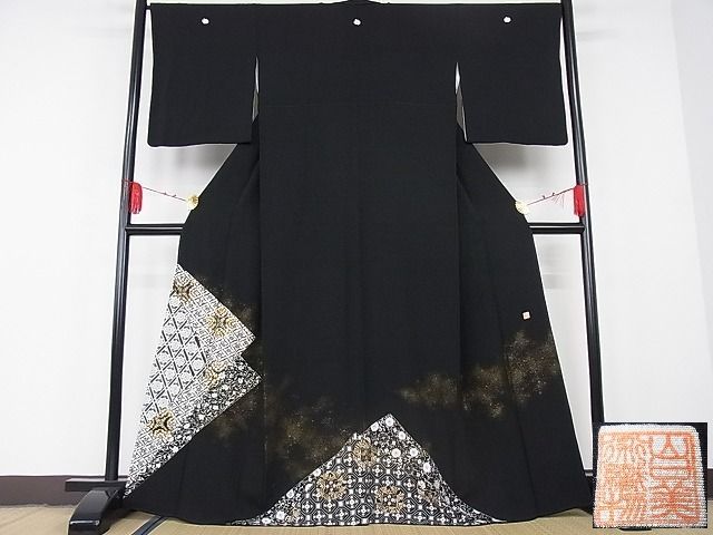 平和屋-こころ店■極上 山口美術織物 皇室 伊勢神宮御用 西陣織 黒留袖 刺繍 寿光織 金糸 着丈165cm 裄丈68cm 正絹 逸品 3kk2786