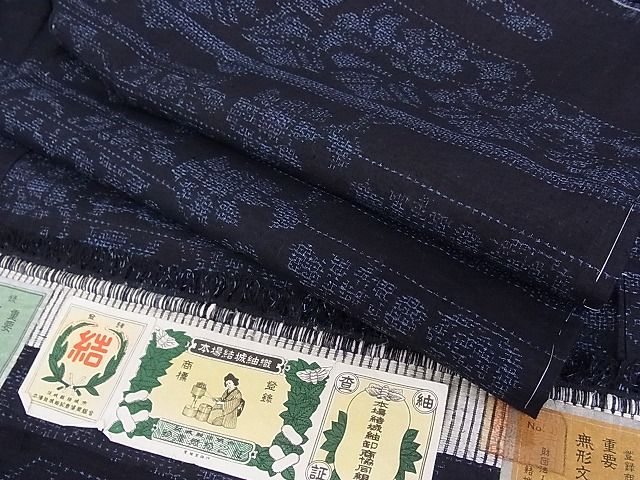 平和屋-こころ店■極上 本場結城紬 重要無形文化財 100亀甲 証紙付き 着丈159cm 裄丈64cm 正絹 未使用 3kk2826