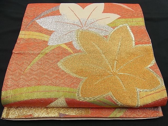平和屋着物■六通柄袋帯　唐織　芝草舞楓文　金銀糸　逸品　n-fn0369