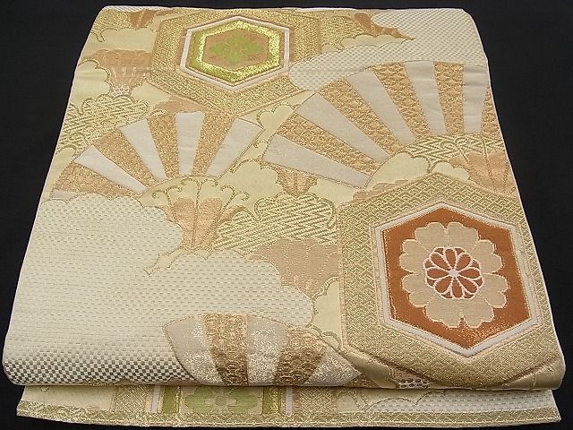 平和屋着物■六通柄袋帯 雲取り花菱亀甲文 金糸 n-pk0725