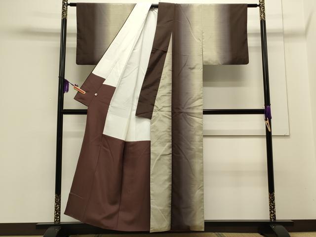 平和屋着物●上質な紬　間道　嵯峨ぼかし　反端付き　正絹　逸品　CAAS0253th