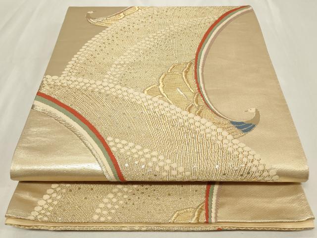 ■■■　サイズ　■■■ 長さ 426cm 幅 30.5cm程 ■■■　商品詳細　■■■ 【正絹・芯なし】 詳細に関しましては、画像をご確認ください。 大変上質な逸品になります。 お安く出品致しますので、是非この機会にいかがでしょうか？ ■■■　注意事項　■■■ ■モニター発色の具合により色合いが異なる場合がございます。 ■寸法は多少の誤差が生じる場合がございますのでご了承ください。 ■縫込みの長さが左右非対称の場合は短い部分を記載しております。 左右非対称であってもご返品・お値引き等の保証は出来かねますので、ご了承の上ご購入をお願い致します。 ■シミ等のチェックには注意を払っておりますが、見落としがある場合もございますし、個人の見解も様々ですので神経質な方のご購入はお控えください。 ■箪笥に入っておりました着物や帯なので畳みシワや匂いがあるものもございます。 ■お休みは基本的に土日祝となりますが、その他臨時でお休みする場合がございますのでご了承ください。 ■商品の発送は平日のみの発送となります。 ■夜間と土曜、日曜日はお問い合わせの回答が遅れる場合がございます。 ■当店では、お直し、紋入れ、お手入れ等は承っておりません。 ■生地の状態（ヤケ、経年劣化等）によってはサイズ直しが出来ない場合がございます。 その点もどうかご了承のうえ、ご購入をお願いいたします。 ■弊社で取り扱う商品は一点ものにつき、時期や在庫状況に応じて金額が変更となる場合がございます。 ■検針は行っておりません。予めご了承いただきますようお願いいたします。 ■【洗える着物】と記載のある商品におきましては、商品お届け後に洗濯を行ってしまってからのご返品にはご対応しかねます。 念の為、専門店でのお手入れをお願いいたします。 ■着物のサイズ目安は下記を参考ください↓ ＜女性着物＞　お端折り次第で＋5cm　−1cmが着用可能サイズ 　例）身丈170cmの場合、身長160cm〜175cm ＜男性着物＞　身丈＋約25cm〜27cm程が適応身長 　例）身丈155cmの場合、身長180〜182cm