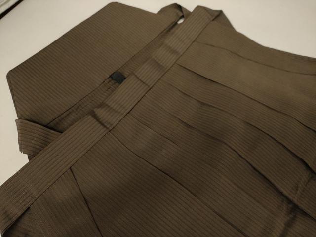 平和屋着物●男性　馬乗り袴　縞　そごう扱い　正絹　逸品　AAAW5244br