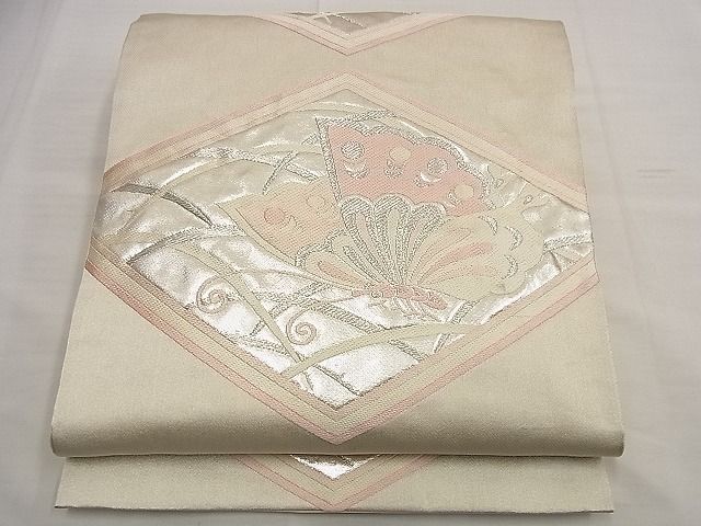 平和屋着物■六通柄袋帯　唐織　舞蝶芝草菱文　銀糸　逸品　n-wu0035