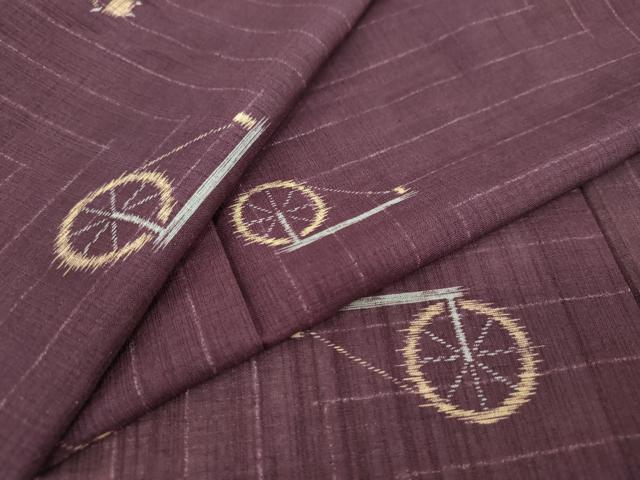 平和屋着物＊夏物　小紋　紗　糸車　洗える着物　DAAV4415ud