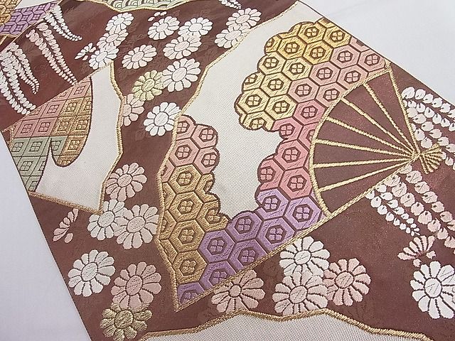 平和屋の平和屋着物■六通柄袋帯 唐織 扇面亀甲花文 金糸 逸品 CAAA7157ut｜アングル2