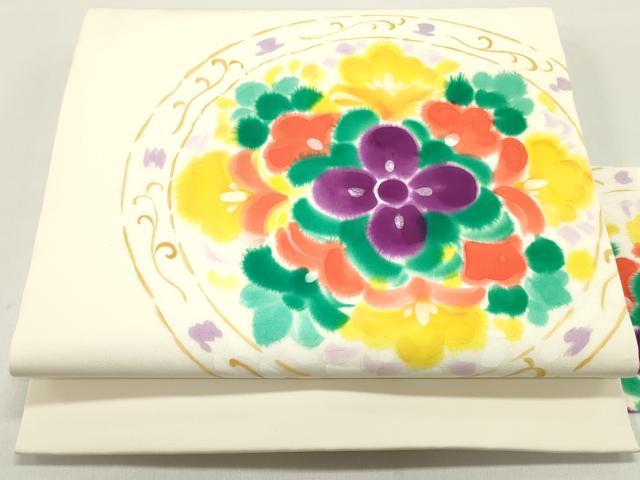 平和屋着物●塩瀬　九寸名古屋帯　手描き　更紗花丸文　薄卵色　正絹　逸品　未使用　DAAW6842ob