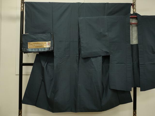 平和屋着物■男性 本場大島紬 アンサンブル 80亀甲 総詰め 小熊織物謹製 証紙付き 正絹 逸品 未使用 CAAP4984ku