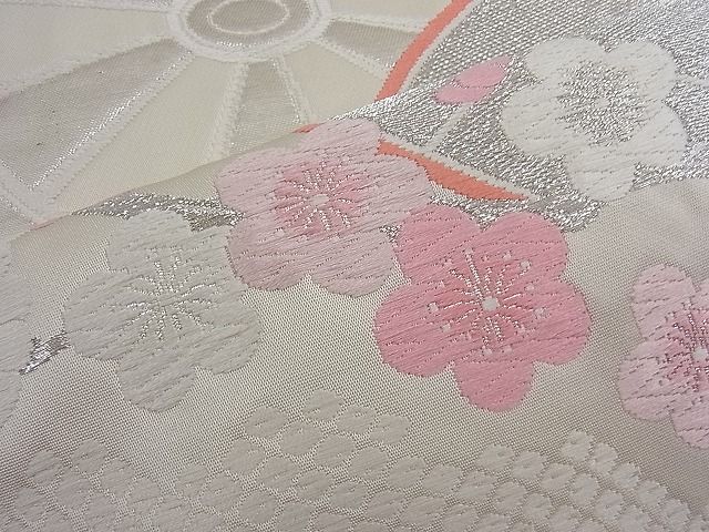 平和屋着物■六通柄袋帯　唐織　源氏車梅花文　銀糸　逸品　n-mz6420