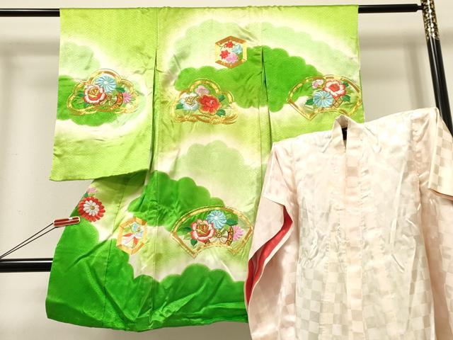 平和屋着物[]七五三　女の子　3歳　祝着　三つ身　長襦袢(袷)セット　駒刺繍 総刺繍　松取り地紙花文　暈し染め 金銀糸　逸品　DABA3897ma