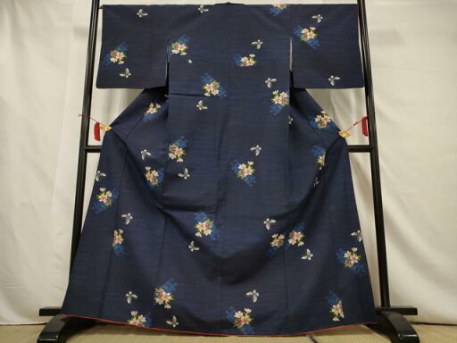 平和屋着物■上質な紬 花蝶文 正絹 逸品 AAAV4702jd 平和屋着物■上質な紬 花蝶文 正絹 逸品 AAAV4702jd