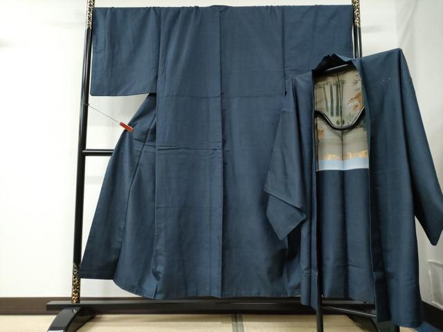 平和屋着物●男性 本場大島紬 アンサンブル 100亀甲 総詰め 羽裏：虎 正絹 逸品 CABC6571yc