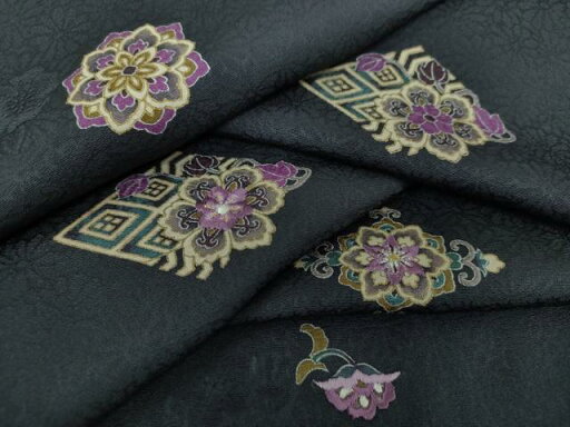 平和屋着物●上質な小紋 刺繍 花菱文 金彩 正絹 逸品 DAAS3381ps 平和屋着物●上質な小紋 刺繍 花菱文 金彩 正絹 逸品 DAAS3381ps