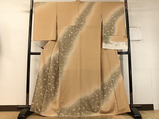 Kimono - 平和屋着物●訪問着　作家物　駒刺繍　舞花文　暈し染め　金彩　鬼しぼ縮緬　反端付き　正絹　逸品　CABC9918vp