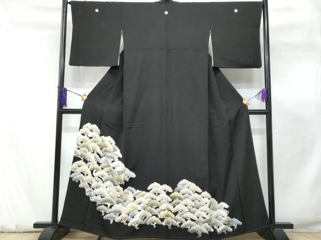 平和屋着物■豪華黒留袖　駒刺繍　枝松文　金彩　正絹　逸品　CABF0879fb