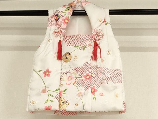 Kimono （For Girls） - 平和屋着物[]七五三　女の子　3歳　被布　鈴桜文　金彩　AABF2315ja